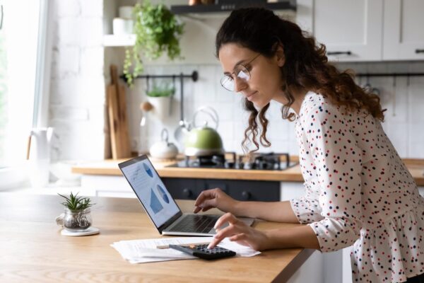 6 Ways to Simplify Your Finances in 2026