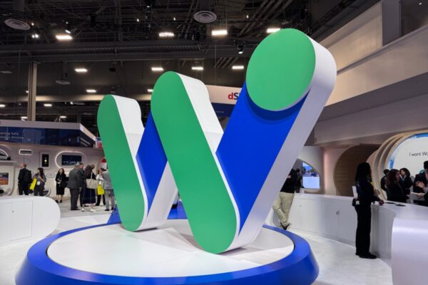 El gobernador de Nueva York allana el camino para los robotaxis en todas partes, con una excepción notable